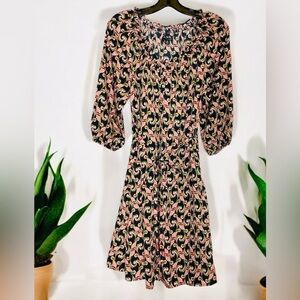 The Webster Miami Target Womens size Medium Midi
Printed Dress Tie Waist